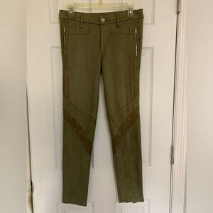 Black Orchid Motto Leggings